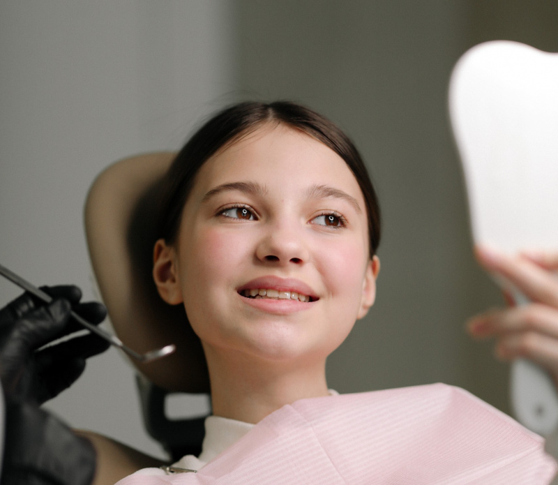 профессиональная чистка зубов